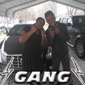 Meet your Posher, Corey